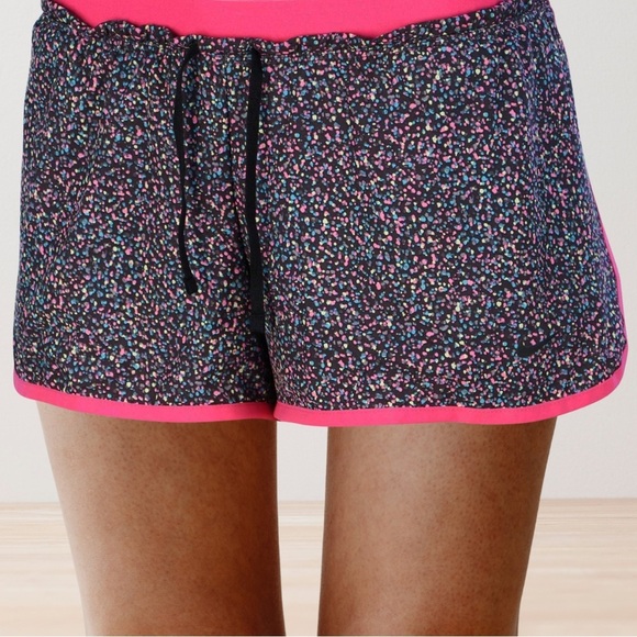 Nike Dri-Fit Women's Multicolor Athletic Shorts - Picture 1 of 7